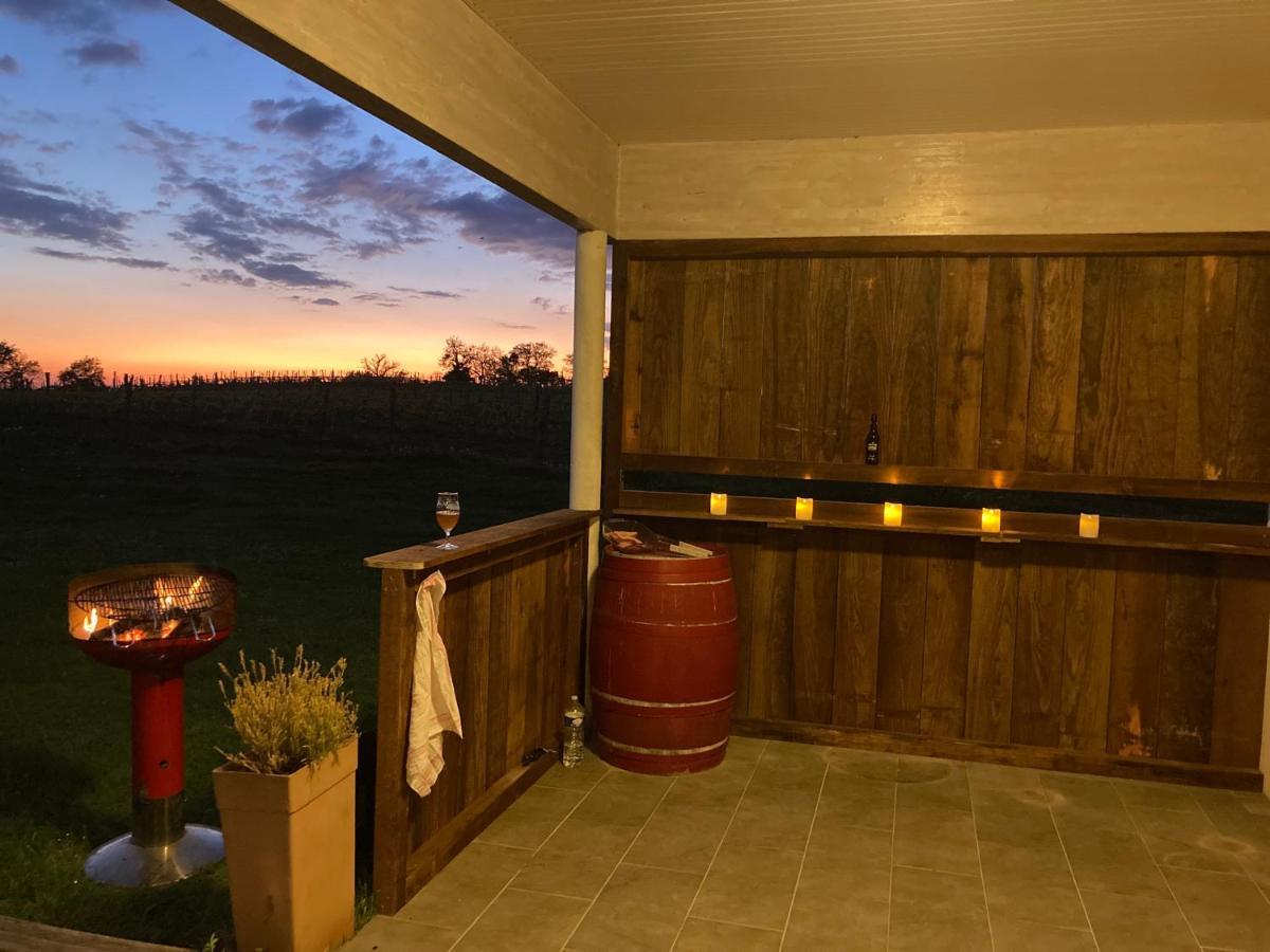 Gîte Les Vignes Cravenceres Extérieur photo